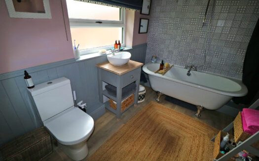 Thurlow House, 15 Station Road, Epworth, DN9 1JU