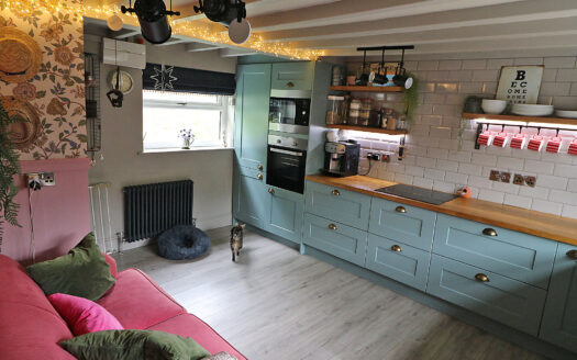 Thurlow House, 15 Station Road, Epworth, DN9 1JU