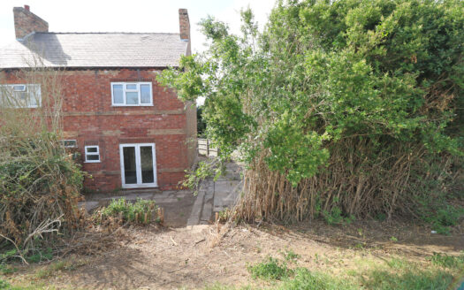 2 Townend Cottage, West Stockwith, DN10 4HB