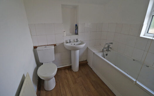 2 Townend Cottage, West Stockwith, DN10 4HB