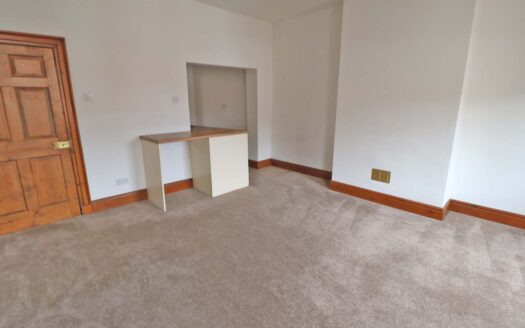 Flat 1 at London House, 4-6 Market Place, Epworth, DN9 1EU