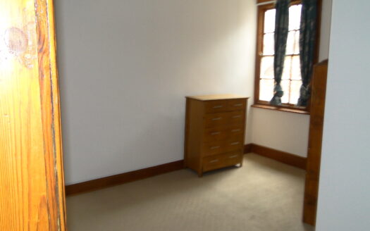 Flat 1 at London House, 4-6 Market Place, Epworth, DN9 1EU