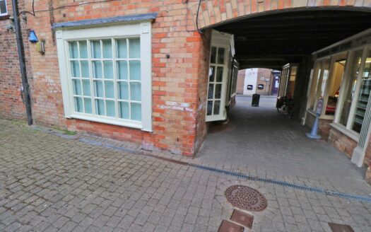 6 Market Place, Epworth, DN9 1EU