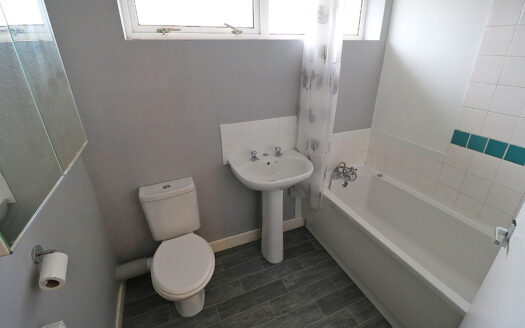 74 Fieldside, Epworth, DN9 1DP