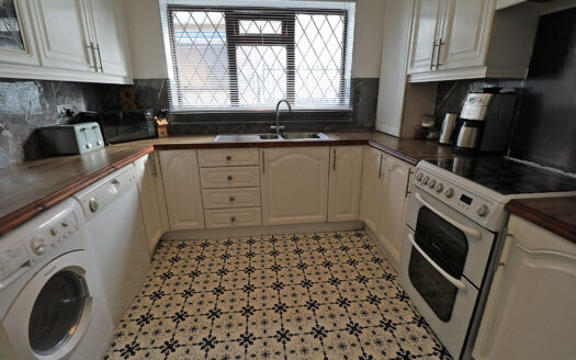 156 Westgate Road, Belton, DN9 1QB